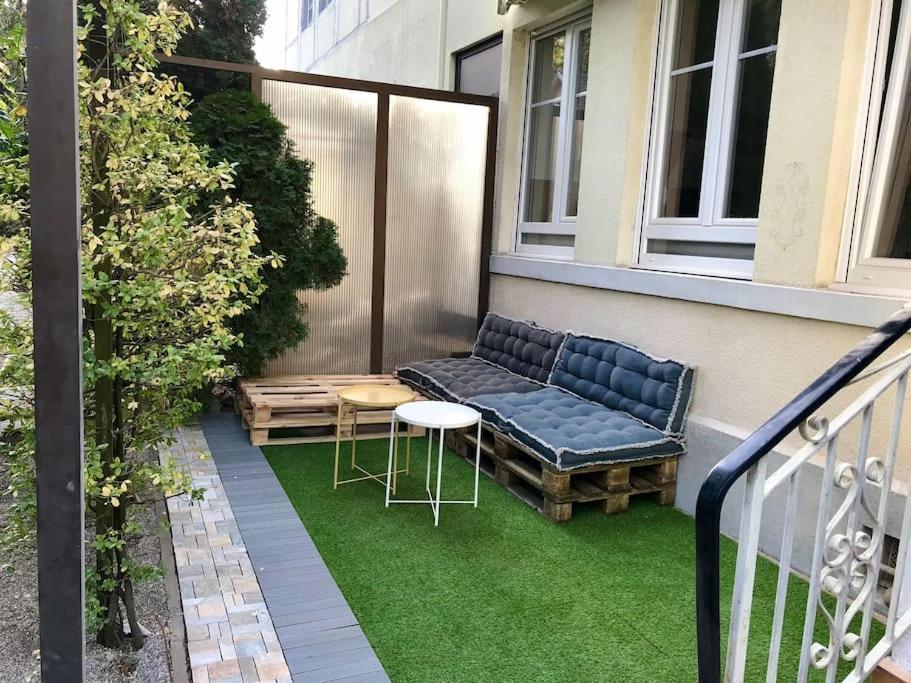 Appart' Wifi & Netflix Avec Terrasse Privative :) *